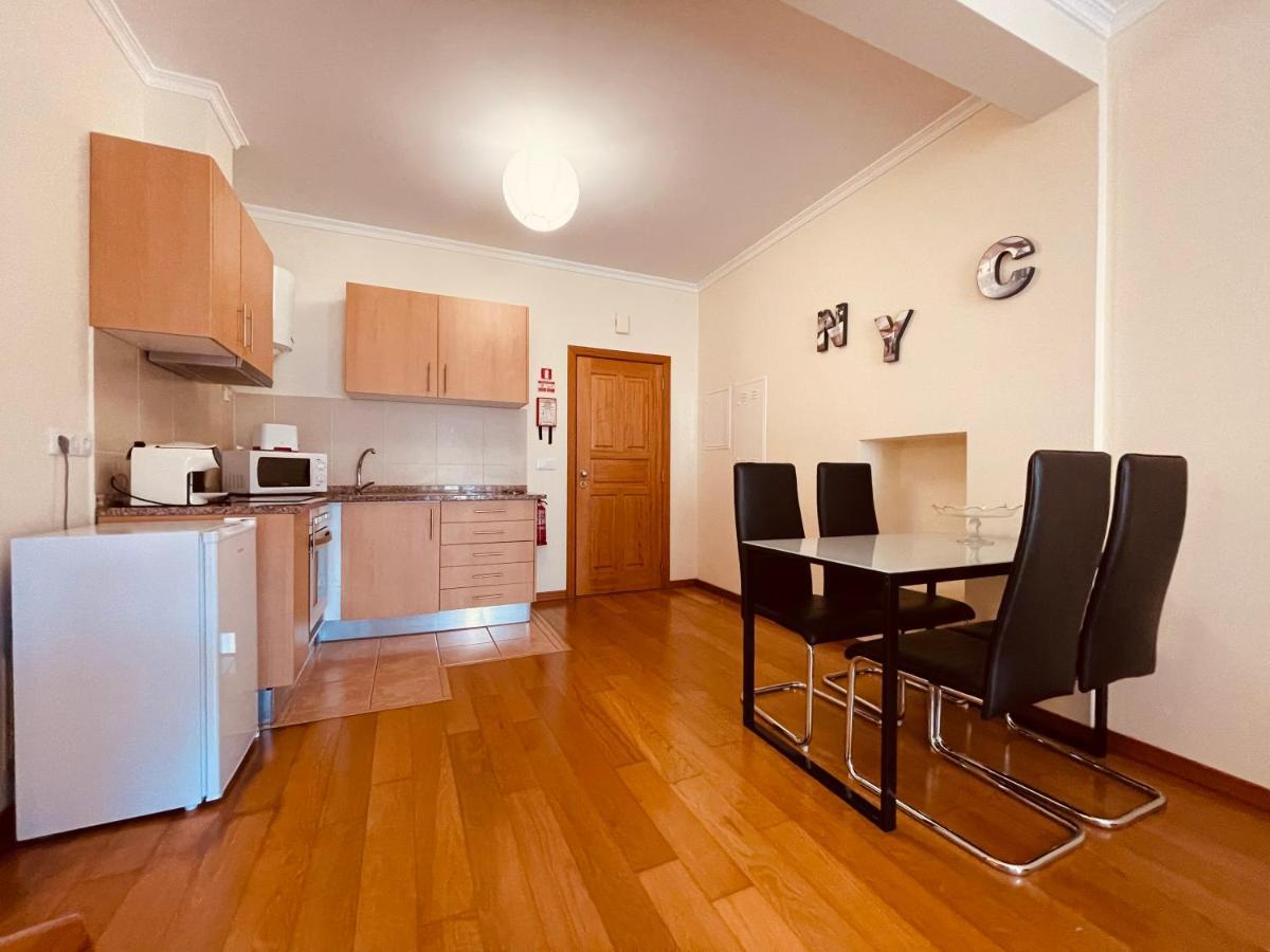 Apartamentos Da Carreira Funchal  Exteriör bild